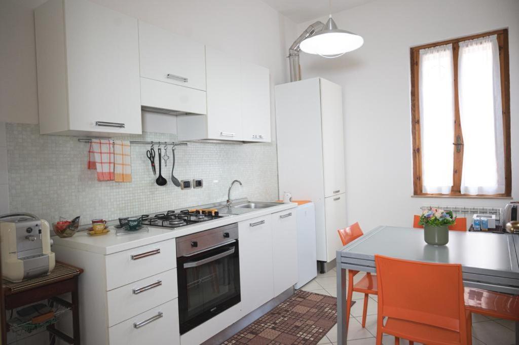 Ferienwohnung La Casa Di Emma Terni Exterior foto